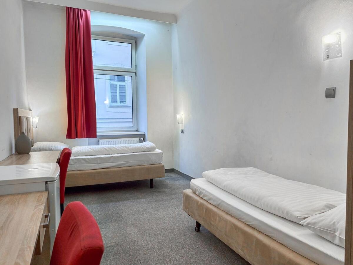 Apartment Dependance I 6 Mins To U6 Alser Strasse I Self Check In Wien
